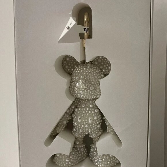 Disney BAUBLEBAR X Mickey Mouse Crystal PEARL Bag Charm Keyring - NIB - Picture 5 of 5